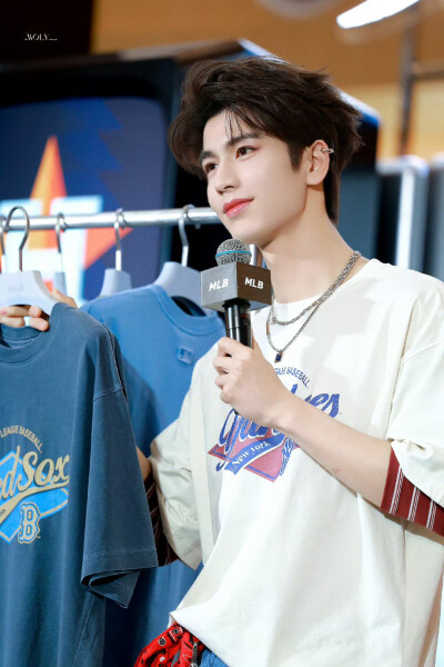 cr.见水印