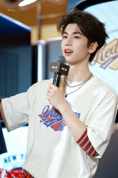 cr.见水印