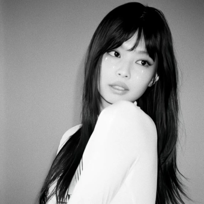 金智妮JENNIE