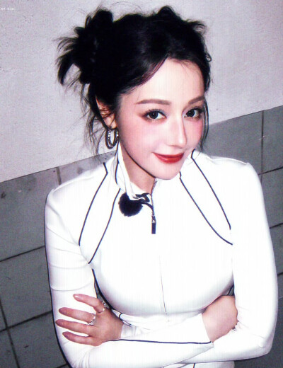 迪丽热巴