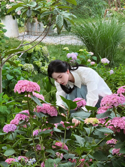 “你是一束光，倾世温暖”