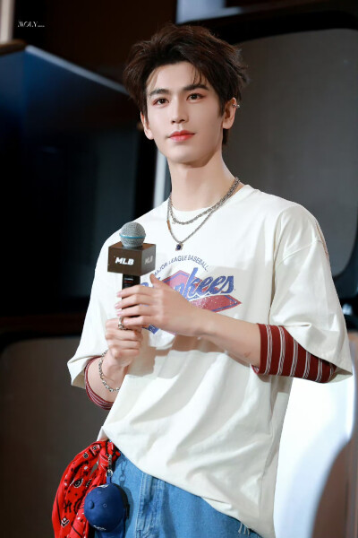 cr.见水印