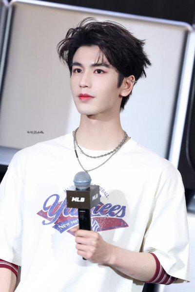 cr.见水印