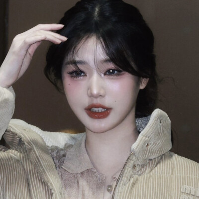 Daisy_Lnn | 张元英 