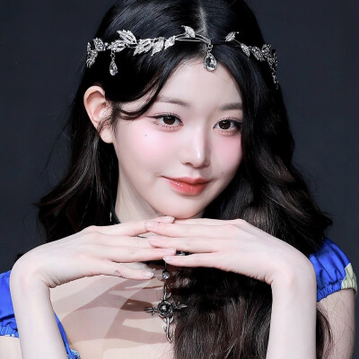 Daisy_Lnn | 张元英