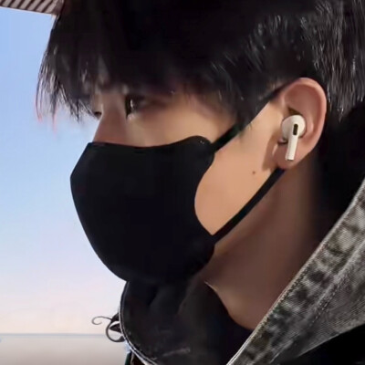 毛绒小狗