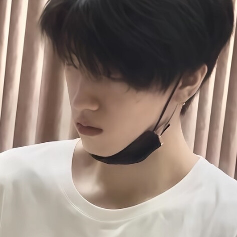 素颜帅成这样你让tss怎么活