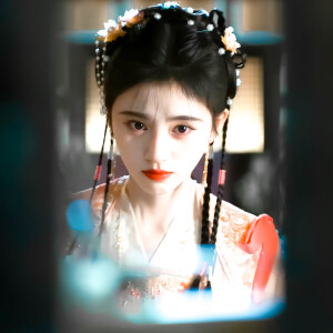 鞠婧祎