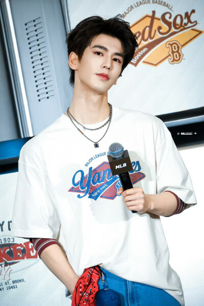 cr.见水印