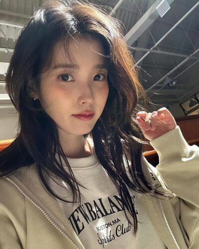 李知恩IU