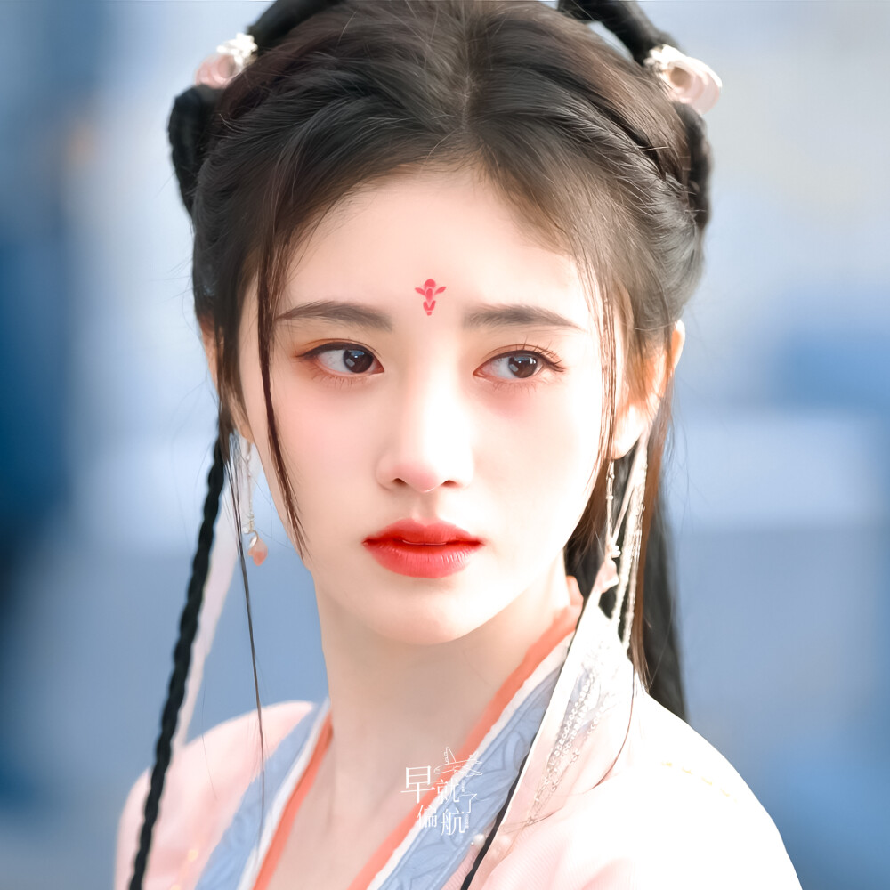 鞠婧祎