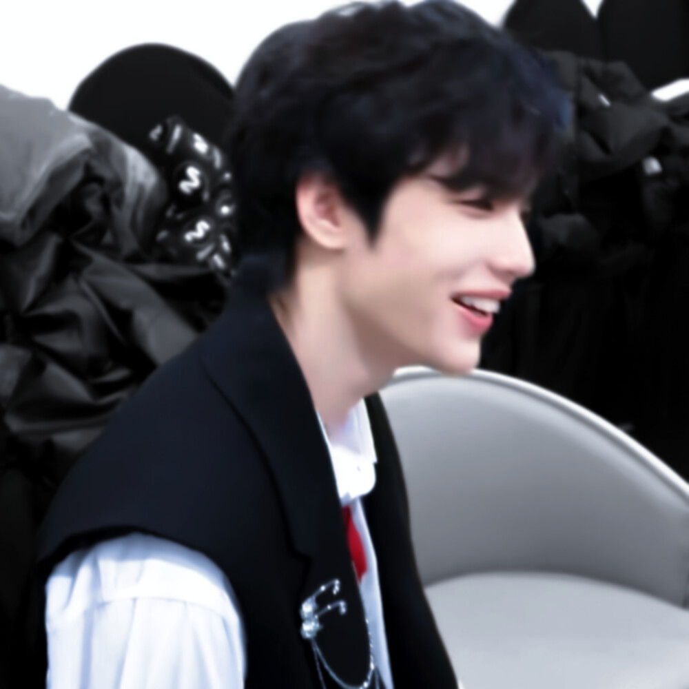 ੯‧̀͡u\边牧小狗੯‧̀͡u\