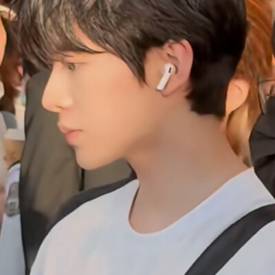 yushi