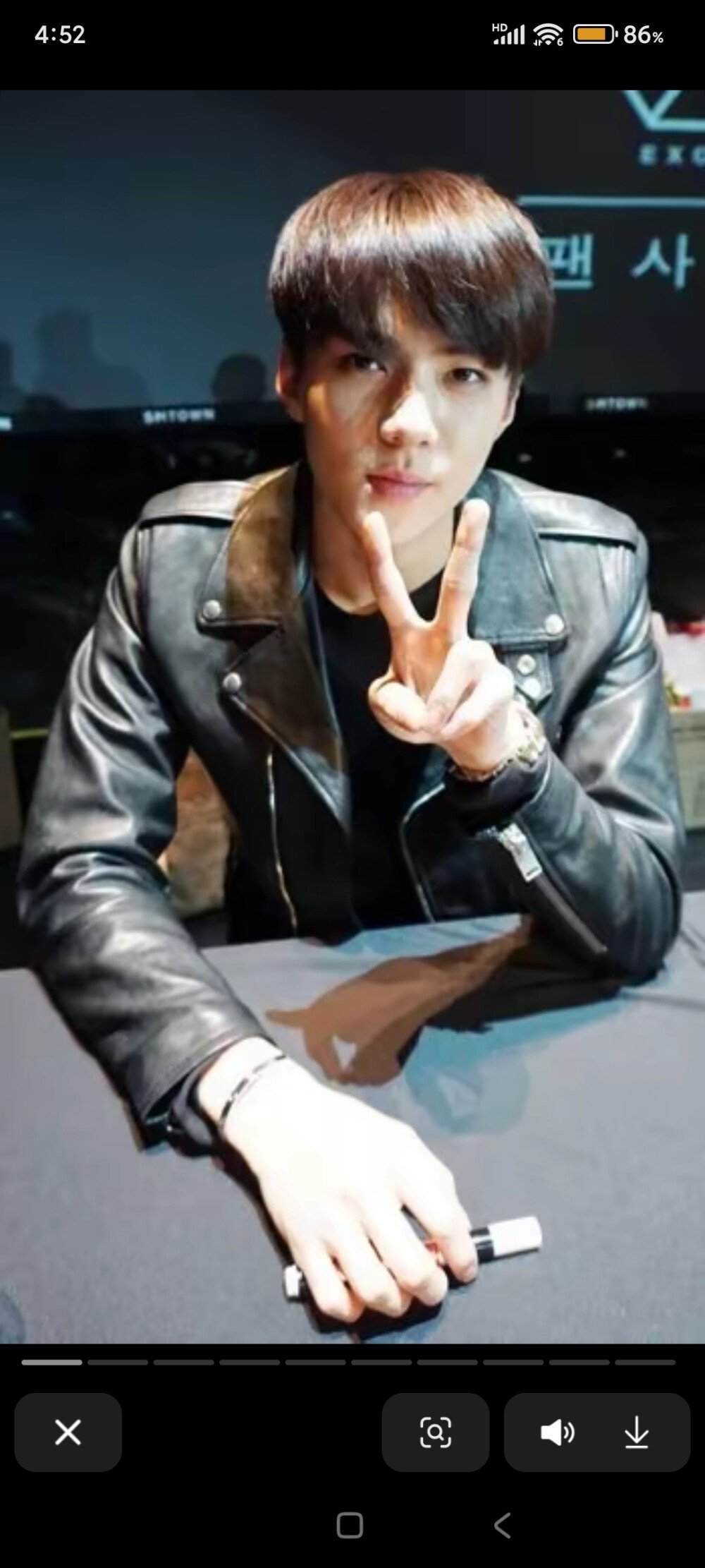 v