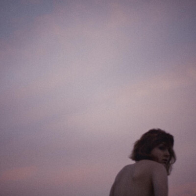 头像/背景图
“我是否进入某人的心房了呢？”