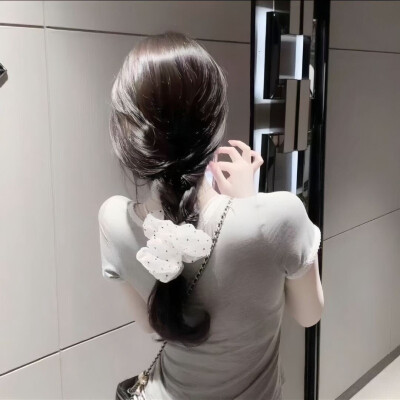 头像女