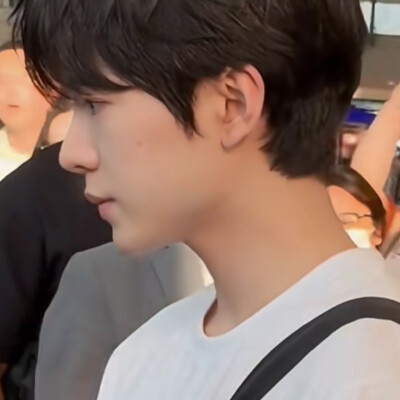 yushi