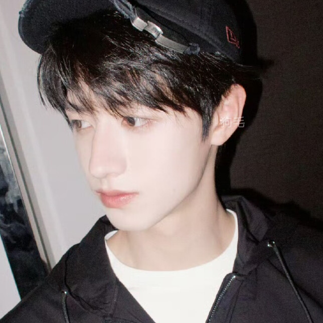 再也不愿见你在深夜里买醉