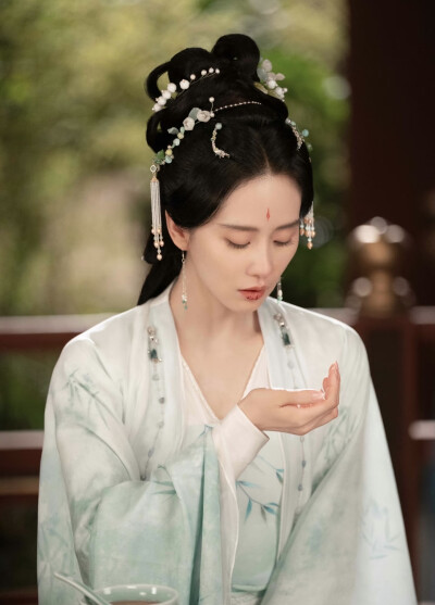 东方淮竹