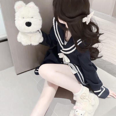 最好的感觉是，当我朝你看过去时，你已经在凝视着我。