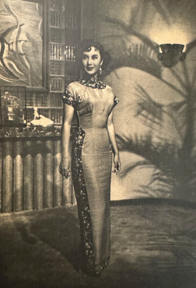 李丽华