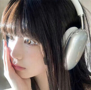 ❤️渺渺晚星沉❤️＃生命力女生头像 ​​​＃Wechat氛围感女头＃夏日头像＃自由感＃自然系＃蝴蝶女孩头像＃艺术感头像＃胶片感头像＃复古＃棕色系