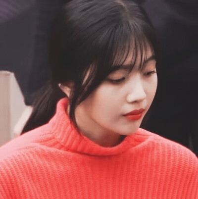 朴秀荣Joy