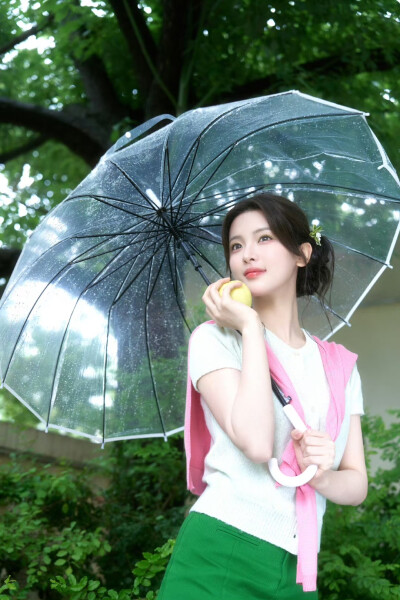 杨超越