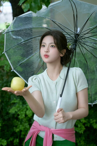 杨超越