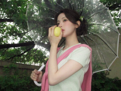 杨超越青苹果这组图太权威了