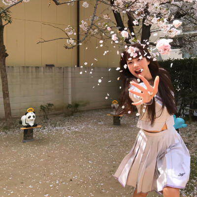 美女