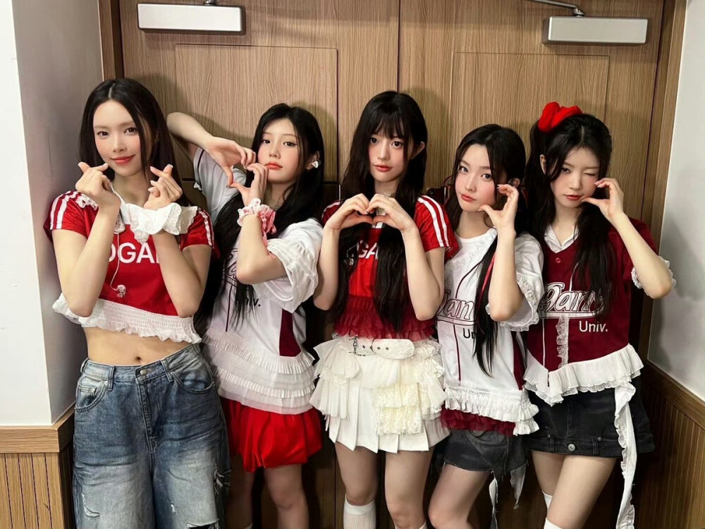 ILLIT MINJU