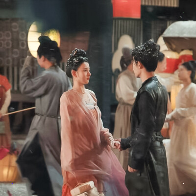 故事鲜艳 而缘分却太浅…