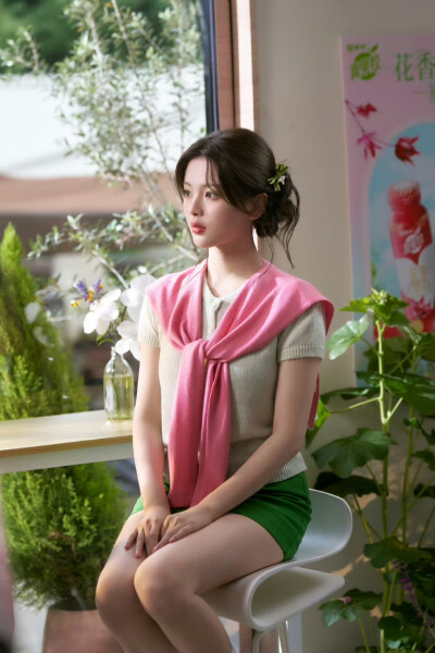杨超越