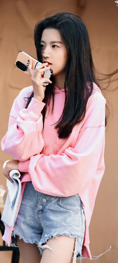 卢昱晓
