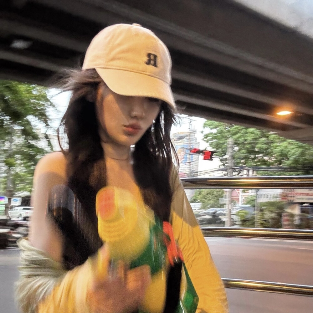 # 辣条早睡.