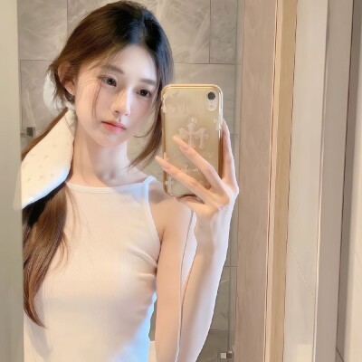 开心永驻
Mexlyyy女头
夏日
吊带
辣妹
墨镜