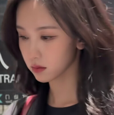 陈都灵