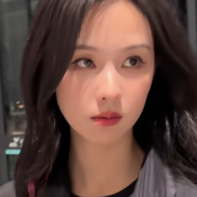 陈都灵