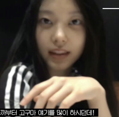 典雅清纯女孩