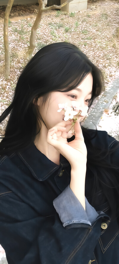 最近修了超多壁纸，预计接下来会一直发壁纸~