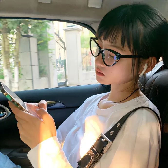 值得长期不换的头像可爱高颜值