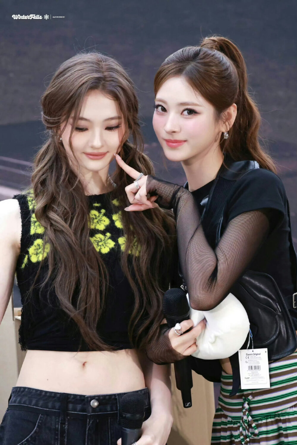 MEOVV喵 anna
田中杏奈