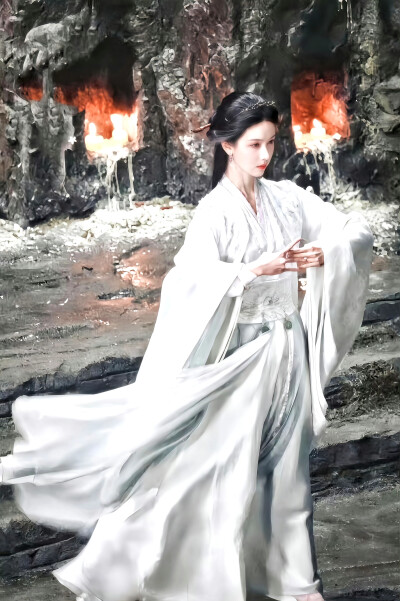 陈都灵