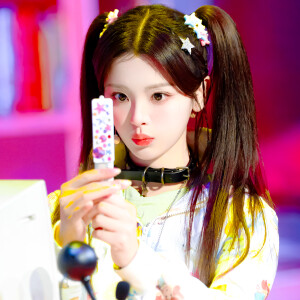 杨超越