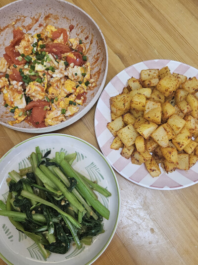 自己做饭，三菜一饭版