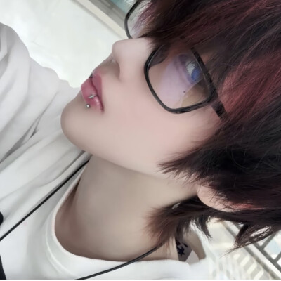 、