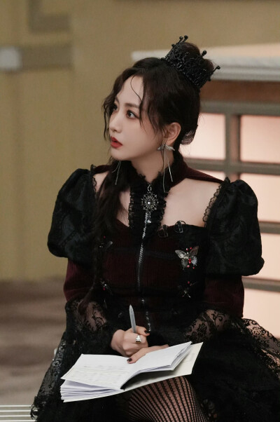 杨蓉