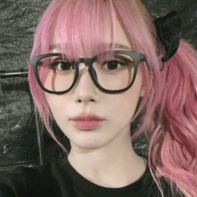 半夜突袭粉发吉姐