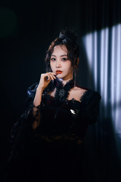 杨蓉
